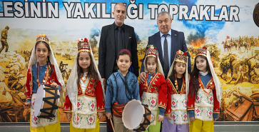 MİNİK DAVULCULARDAN BAŞKAN ÖZAŞKIN’A RAMAZAN SÜRPRİZİ