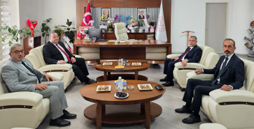 BAŞKAN ÖZAŞKIN’DAN İL MİLLİ EĞİTİM MÜDÜRÜ ALTINKAYNAK’A HAYIRLI OLSUN ZİYARETİ