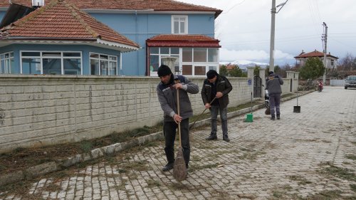 CAMİLER RAMAZAN AYI’NA HAZIR HALE GETİRİLDİ