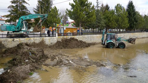 GALİ ÇAYI’NDA TEMİZLİK ÇALIŞMALARI TAMAMLANDI