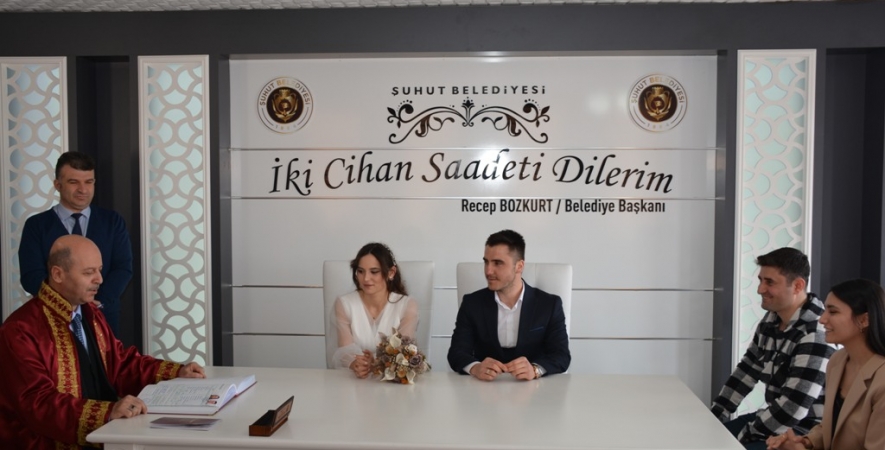 Başkan Bozkurt Yavuz ve Akalın Ailesinin Mutluluklarına Ortak Oldu.