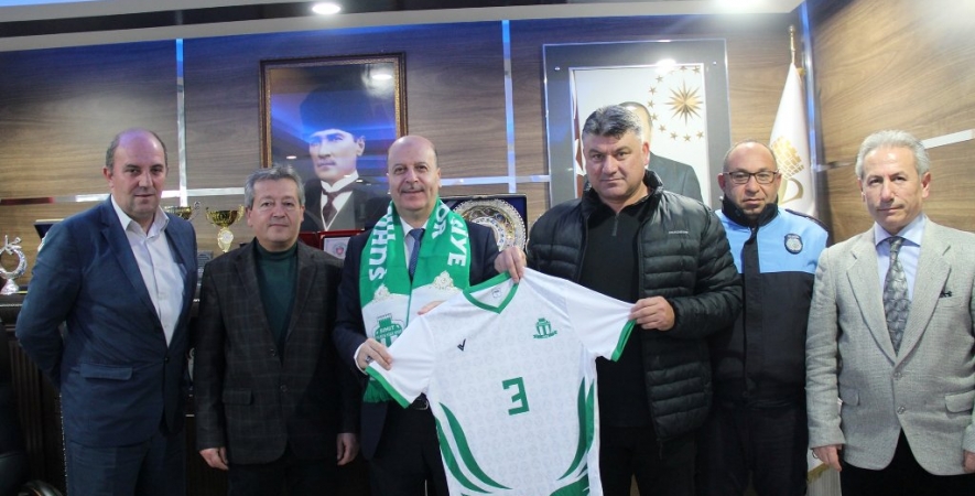 Hisarspor Yönetim Kurulundan Başkan Bozkurt'a Ziyaret