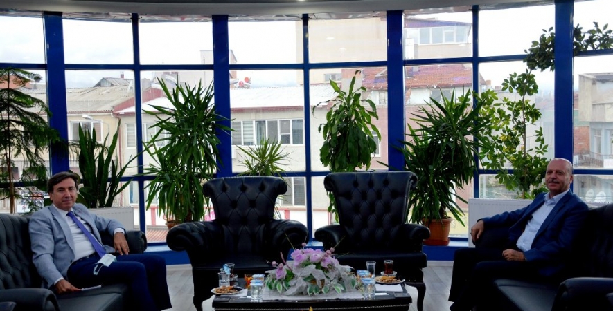 Mülkiye Müfettişi Eyüp Çalışır Başkan Bozkurt’u ziyaret etti.