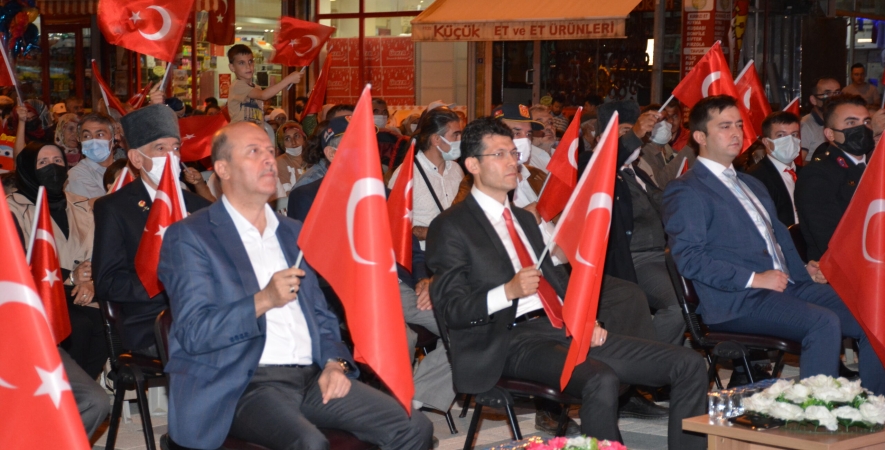 Şuhut'ta 15 Temmuz Büyük Coşku İle Kutlandı.