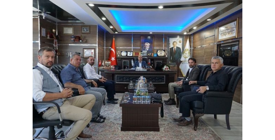 Nazik ziyaretleri için Eğitim Bir Sen Afyonkarahisar 1 Nolu Şube Başkanı Mustafa Arslan ve beraberindeki heyete teşekkür ederiz.