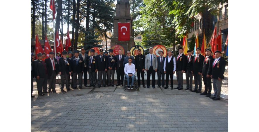 19 Eylül Gaziler Günü İlçemizde Düzenlenen Resmi Törenle Kutlandı.