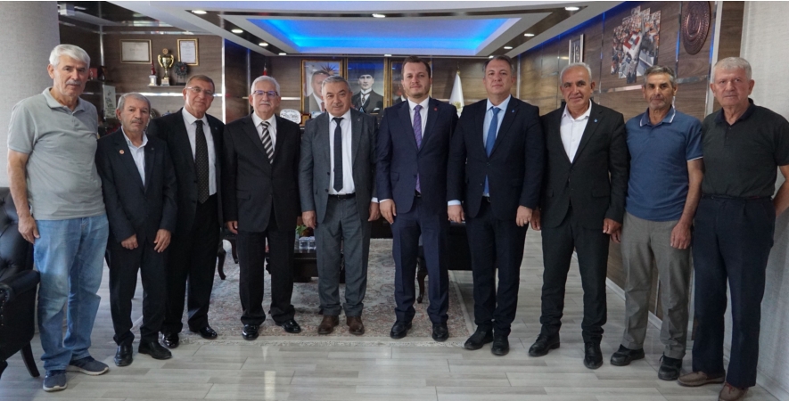 YENİ YOL GRUBU BAŞKANI AKINCI’DAN BAŞKAN ÖZAŞKIN’A ZİYARET