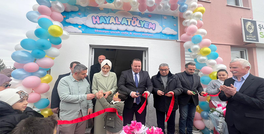 ŞUHUT’TA AİLE VE ÇOCUKLARA YENİ SOSYAL MEKAN AÇILDI