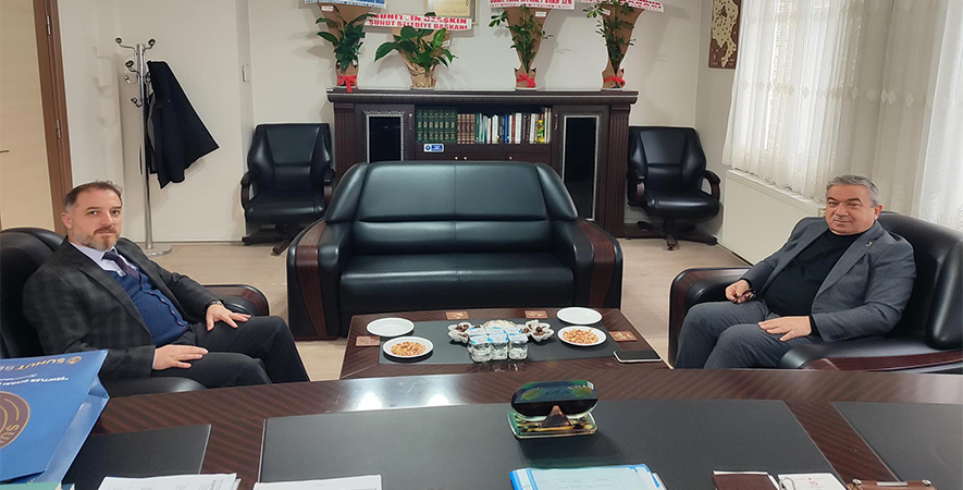 BAŞKAN ÖZAŞKIN’DAN İLÇE MÜFTÜSÜ ALİ ÜNEY’E ZİYARET