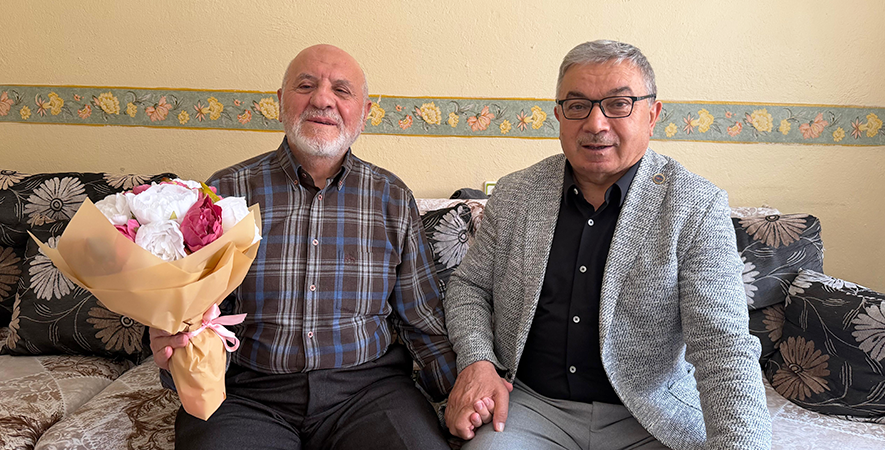 BAŞKAN ÖZAŞKIN’DAN GÖNÜLLERE DOKUNAN ZİYARETLER