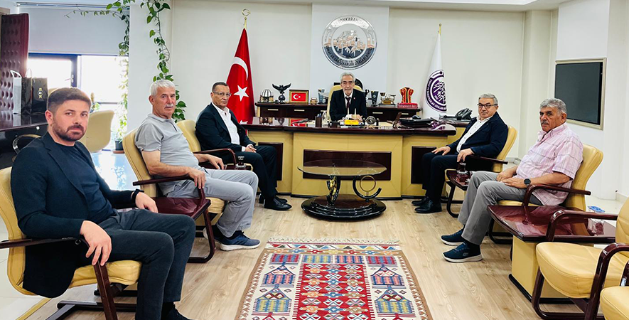 BAŞKAN ÖZAŞKIN’DAN ESOB BAŞKANI CENGİZ ÜSTÜN’E ZİYARET